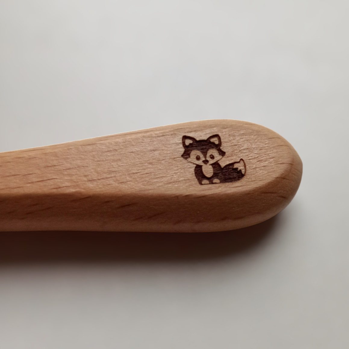 Terracotta crab and personalized cutlery set