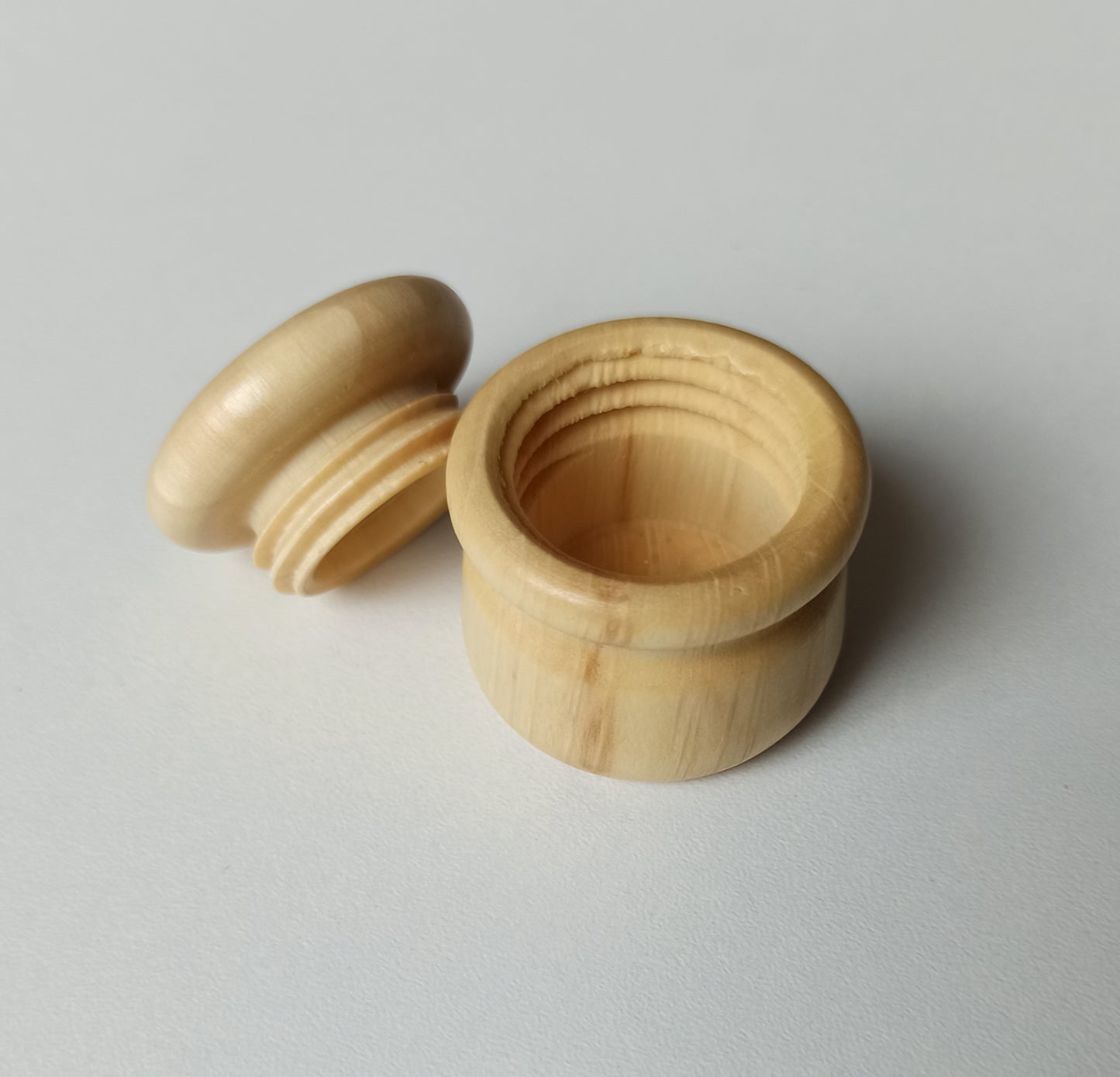 Personalisierte Milchzahnbox aus Holz