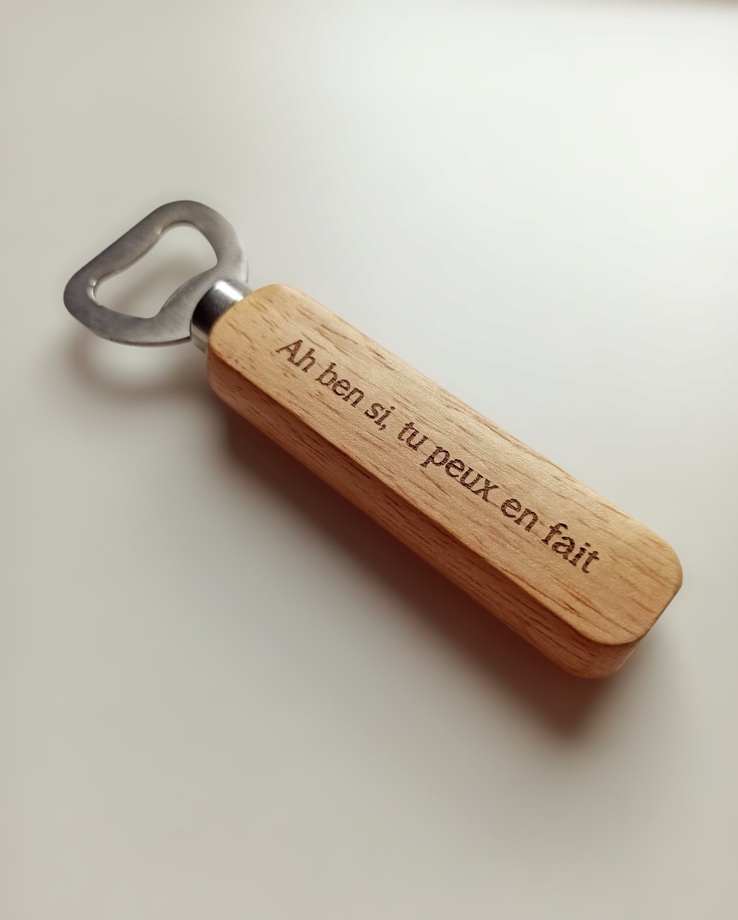 Décapsuleur Message